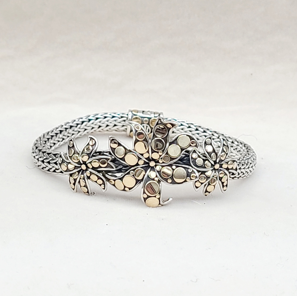 John Hardy Dot Ayu Frangipani Flower Bracelet With Gold